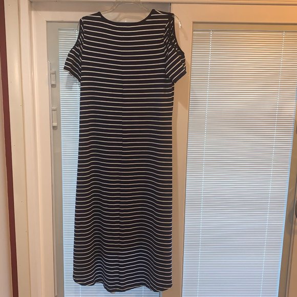 NWOT Isaac Mizrahi Live! Lg Blue/White Striped Cold Shoulder Maxi Dress Hi - Low - Picture 3 of 9